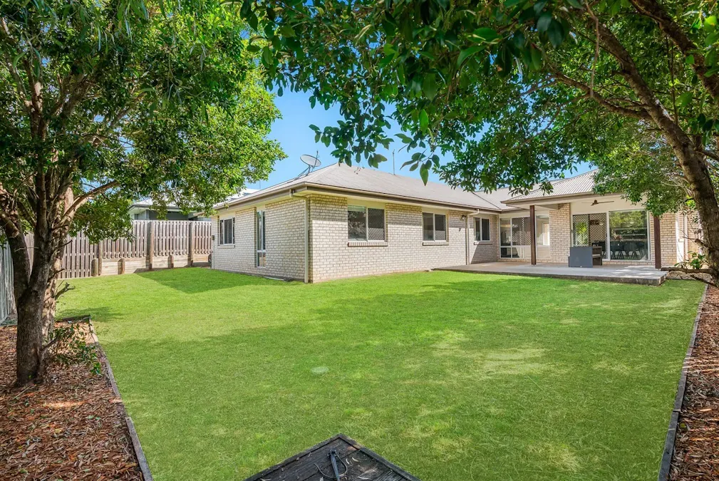 3 Isla Court Court, New Auckland, QLD, 4680 - Image 3