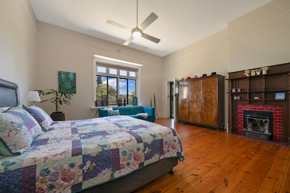 134 Farrell Flat Road, Clare, SA, 5453 - Image 9