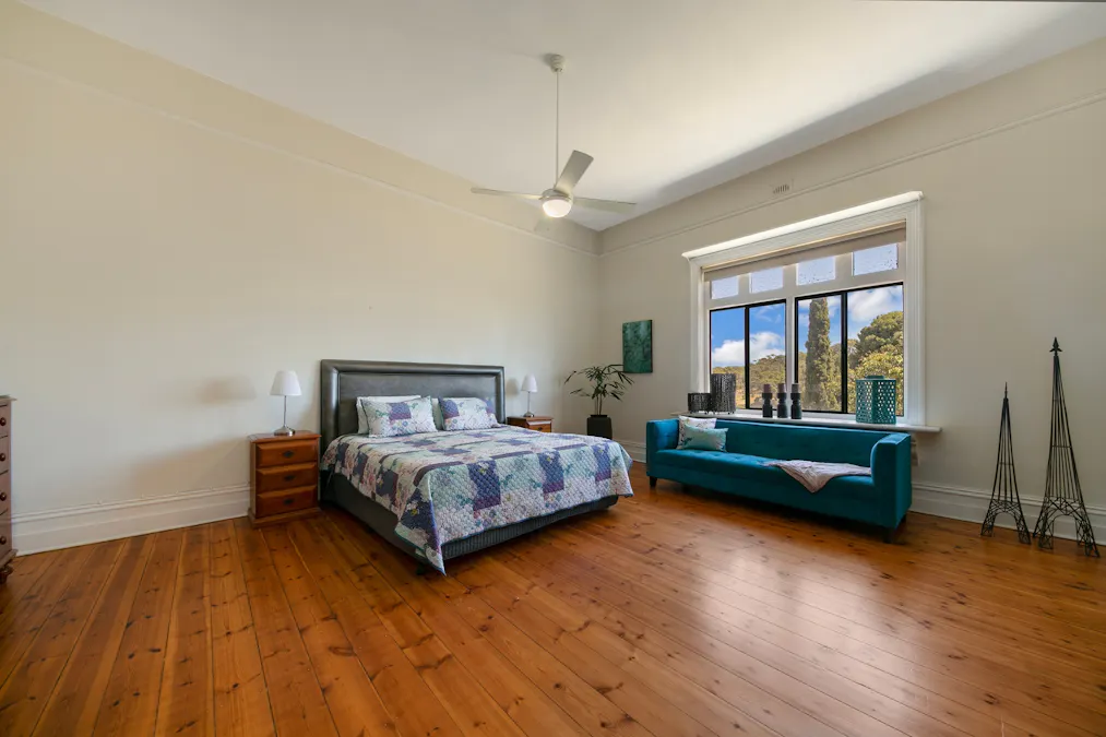 134 Farrell Flat Road, Clare, SA, 5453 - Image 13