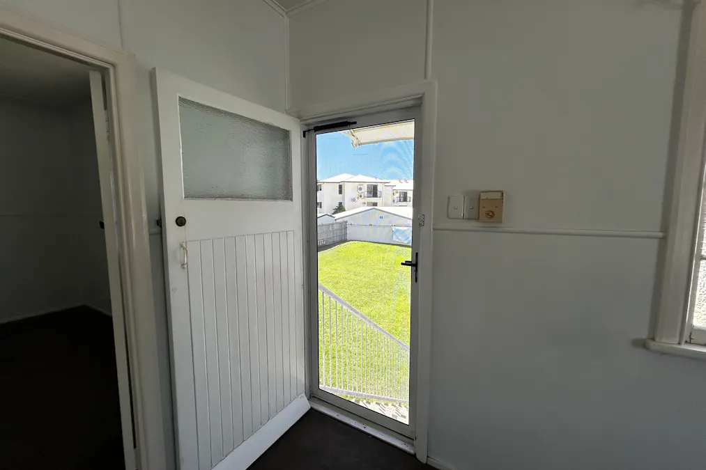 7/105 Mitchell Street, North Ward, QLD, 4810 - Image 6