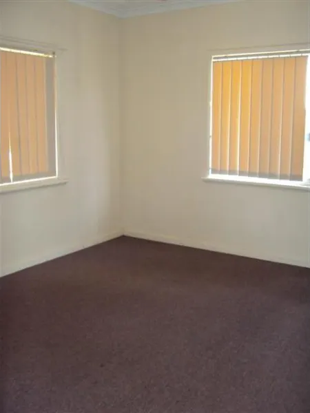 43 Doney Street, Narrogin, WA, 6312 - Image 4