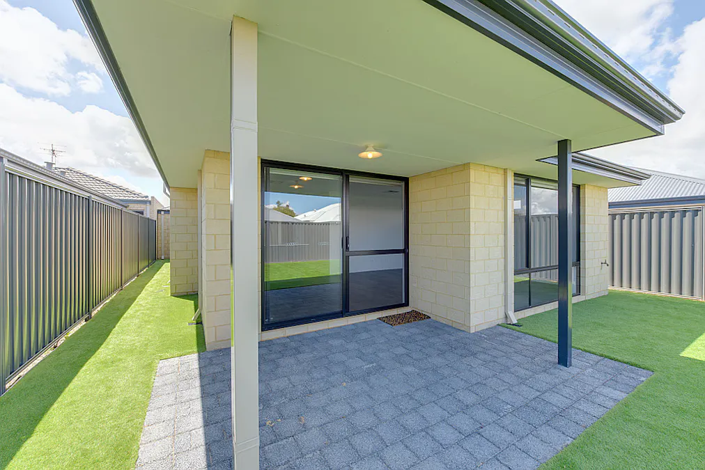 58 Ipswich Street, Wellard, WA, 6170 - Image 2