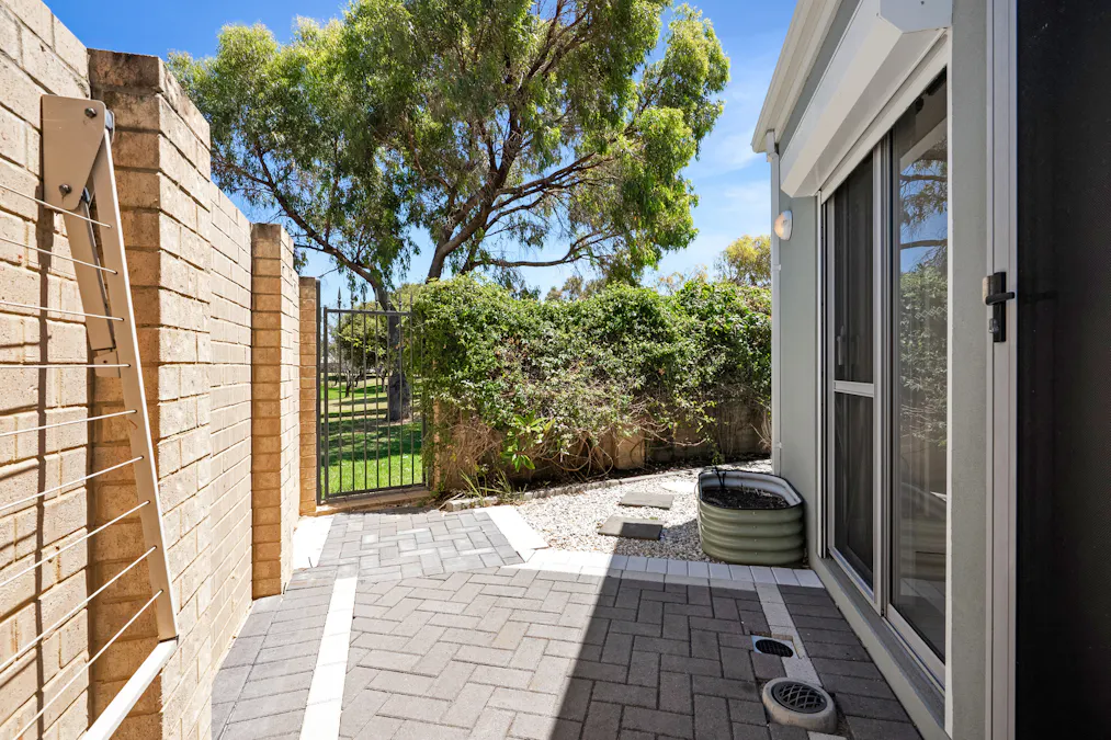 Waikiki, WA, 6169 - Image 15