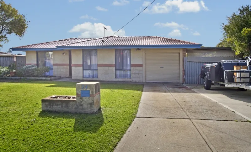 24 Newell Place, Cooloongup, WA, 6168 - Image 1