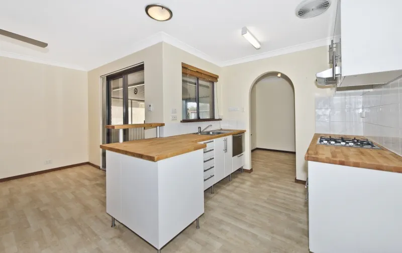 24 Newell Place, Cooloongup, WA, 6168 - Image 3