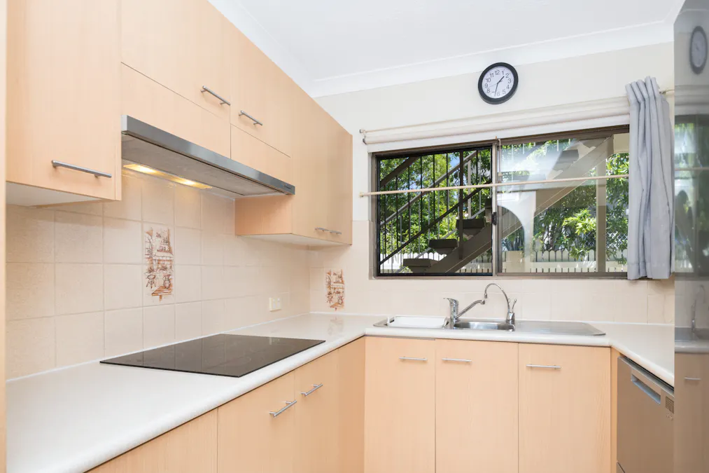 1/74 Mitchell Street, North Ward, QLD, 4810 - Image 4