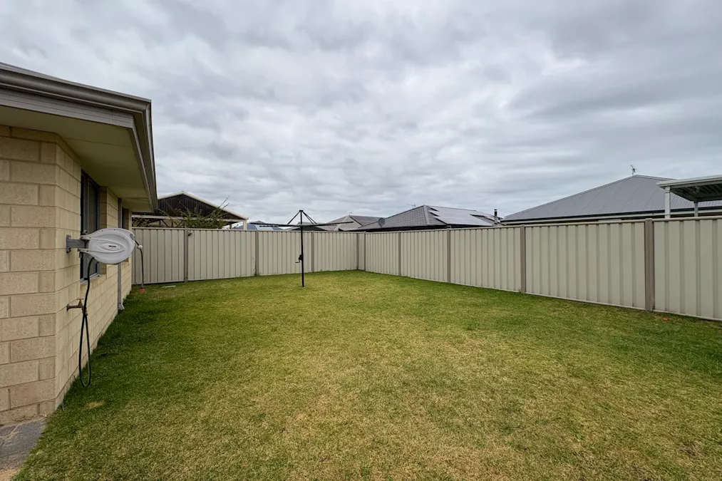 38 Star Street, Australind, WA, 6233 - Image 18