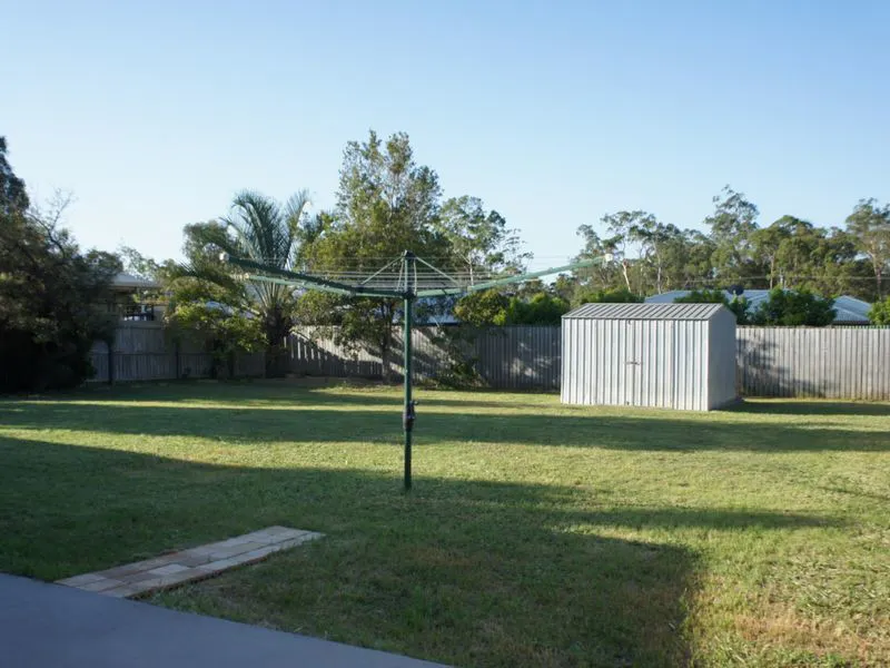 18 Col Brown Avenue, Clinton, QLD, 4680 - Image 2