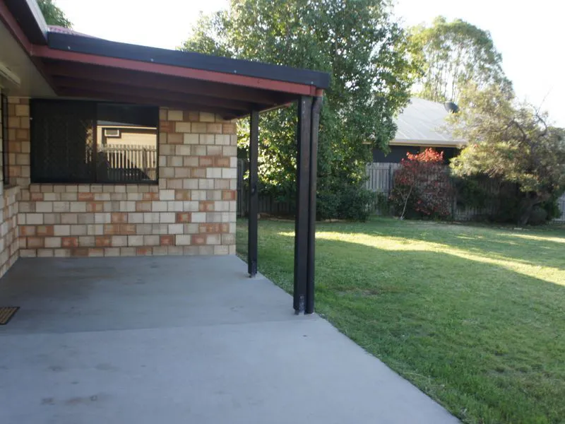 18 Col Brown Avenue, Clinton, QLD, 4680 - Image 4