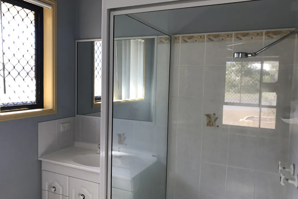 18 Col Brown Avenue, Clinton, QLD, 4680 - Image 8