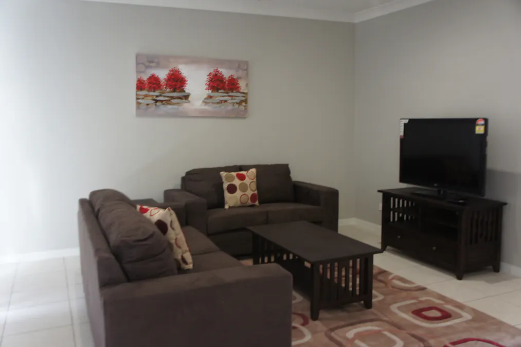 7/214-216 Oaka Street, South Gladstone, QLD, 4680 - Image 2