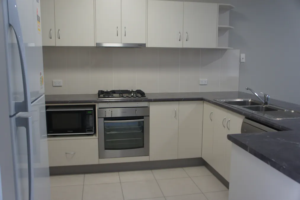 7/214-216 Oaka Street, South Gladstone, QLD, 4680 - Image 6