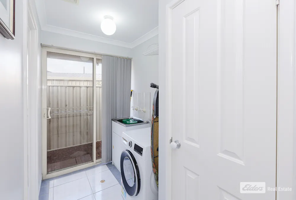 17 Chauncy Way, Spencer Park, WA, 6330 - Image 12