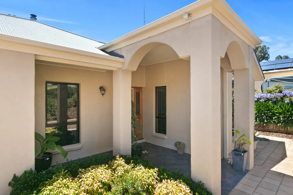 2 Bindarrah Lane, Clare, SA, 5453 - Image 17