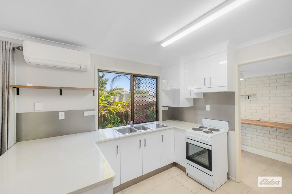 11/28 Parkside Street, Tannum Sands, QLD, 4680 - Image 2