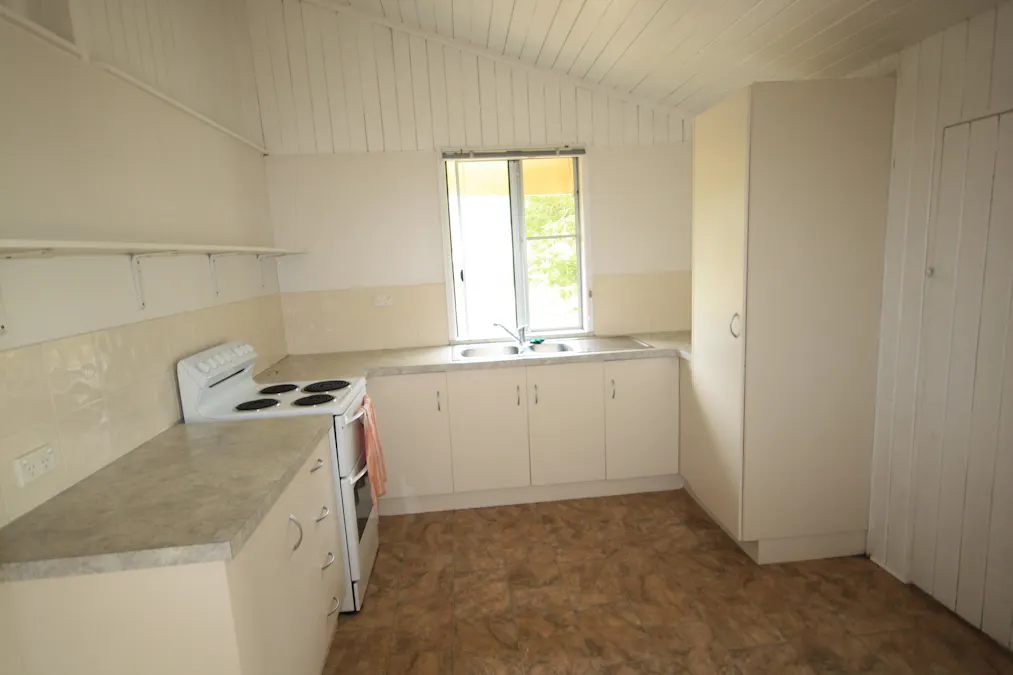 44 Jefferis Road, Beecher, QLD, 4680 - Image 9