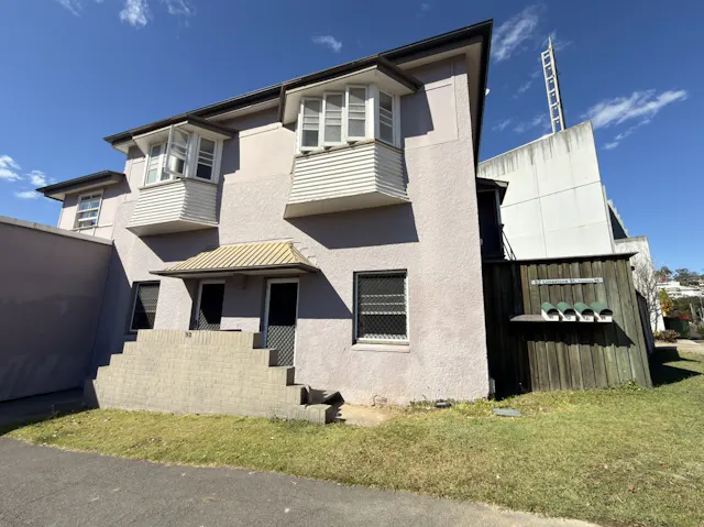 2/92 Limestone Street — photo from Elders Real Estate Ipswich