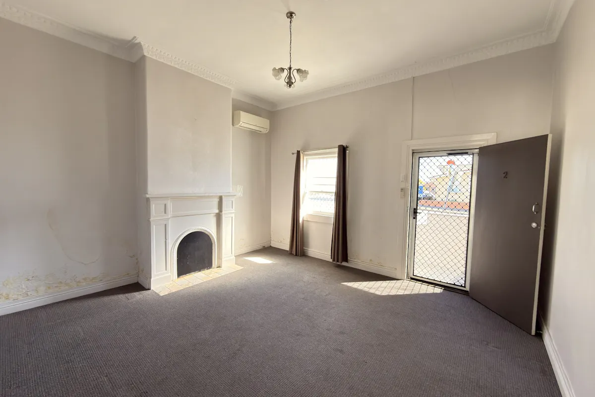 2/92 Limestone Street — photo 3 of 12