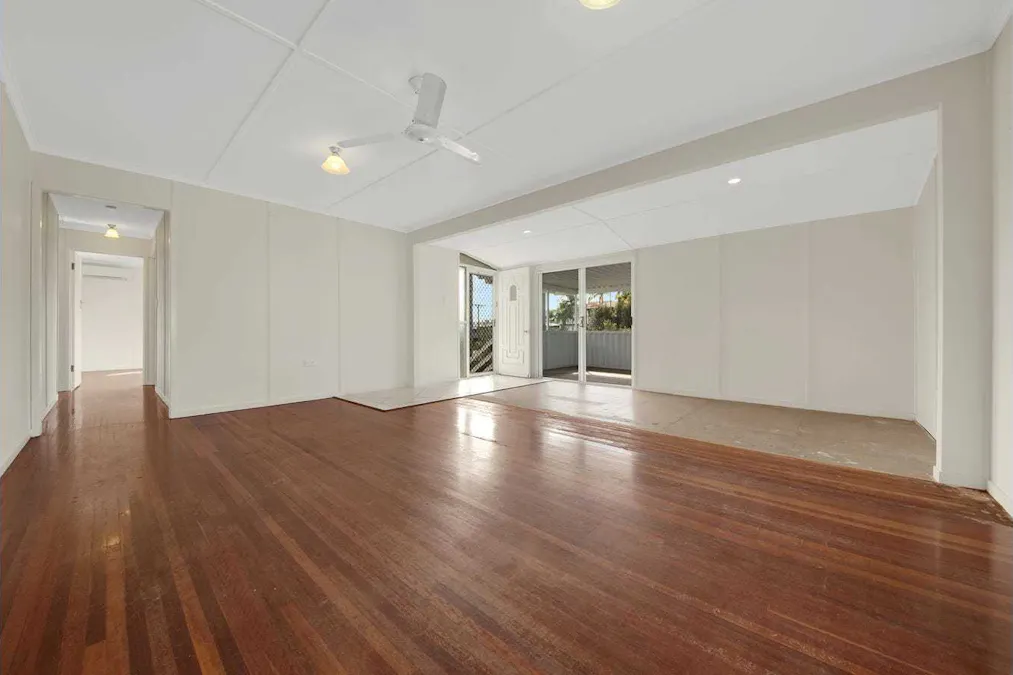 33  Mellefont Street, West Gladstone, QLD, 4680 - Image 2