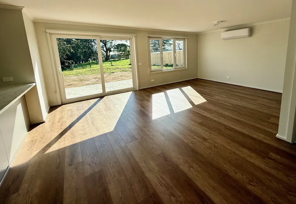42 Isabella Boulevard, Korumburra, VIC, 3950 - Image 4
