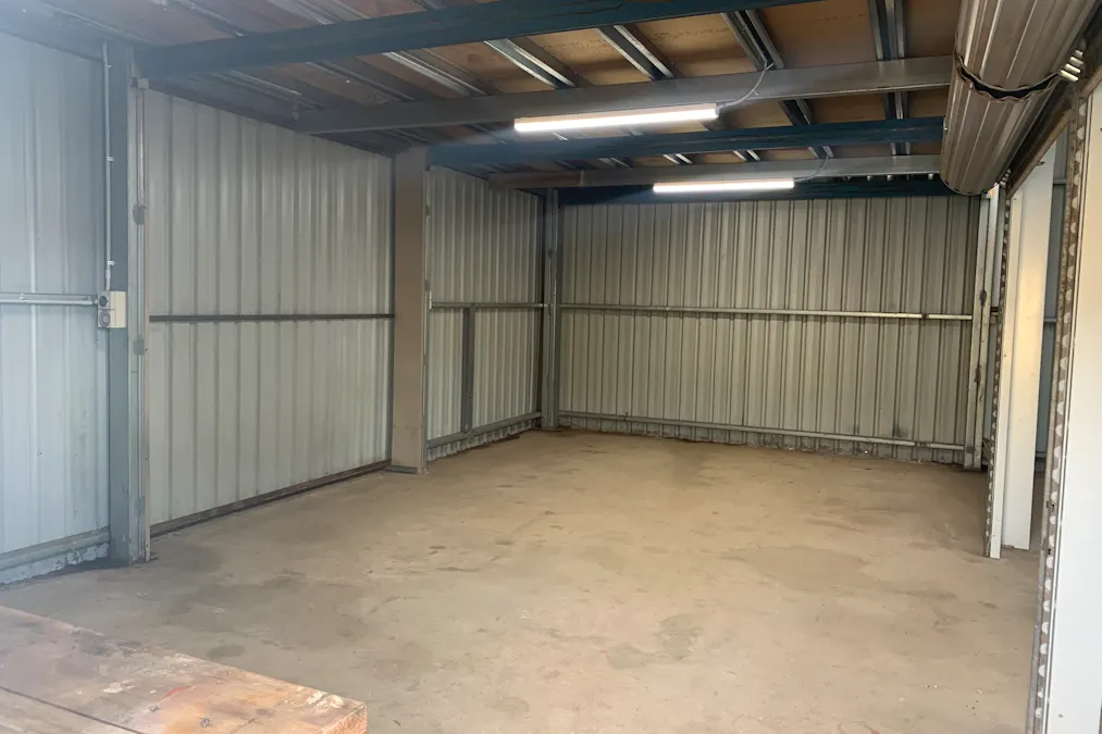 11 Peck Street, Hamilton, VIC, 3300 - Image 4