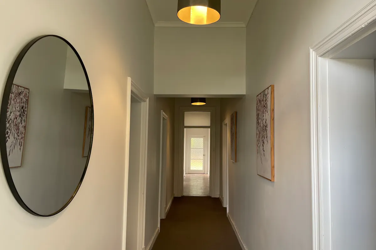 61 Gordon Street — photo 4 of 11