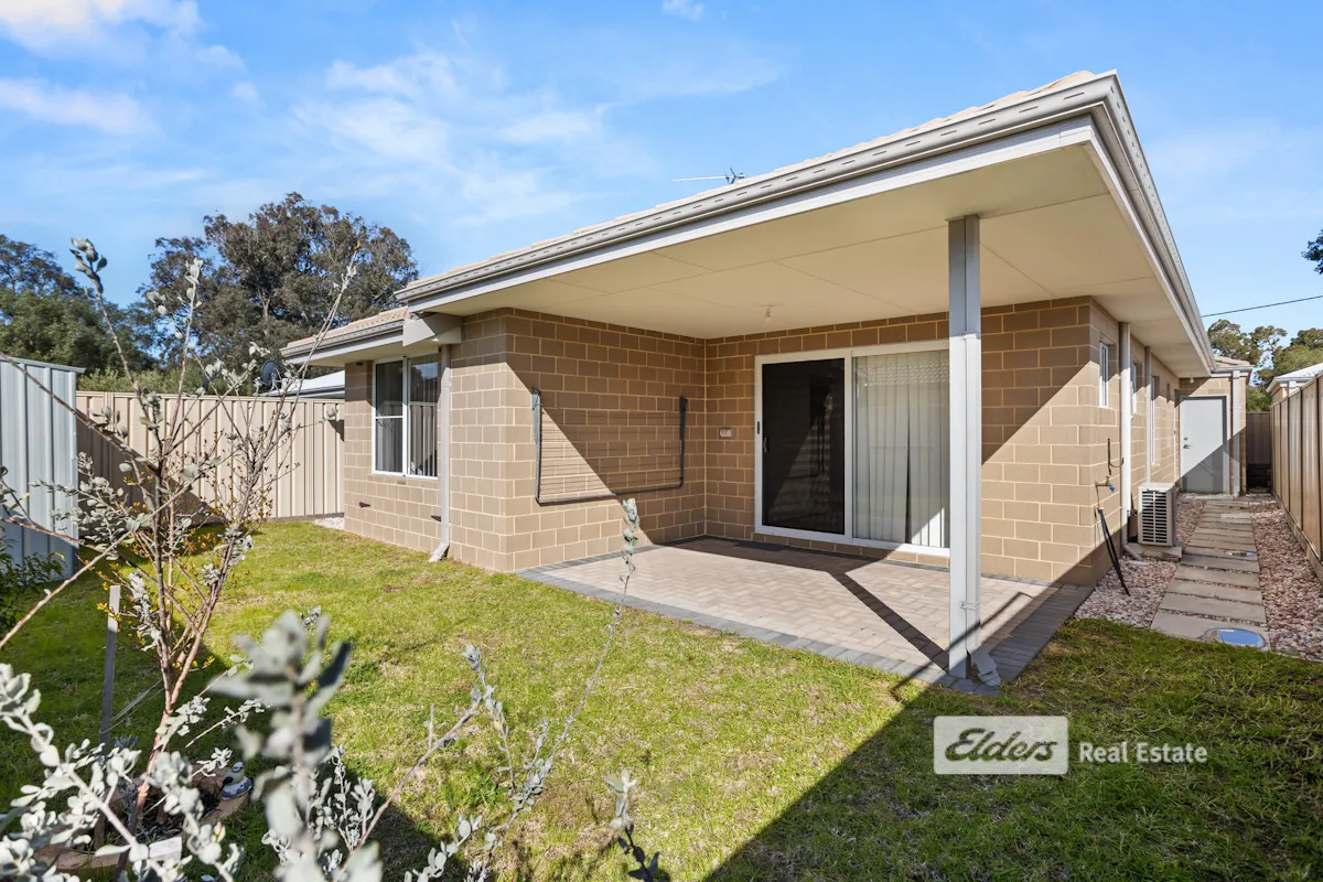 8B Scott Road — photo 12 of 13