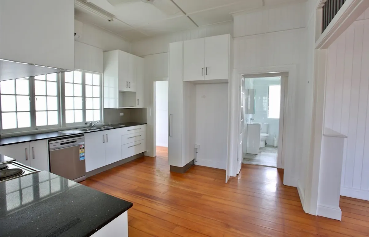 1 Alexandra Street — photo 4 of 16