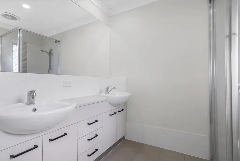 51 Cornforth Crescent, Kirkwood, QLD, 4680 - Image 8