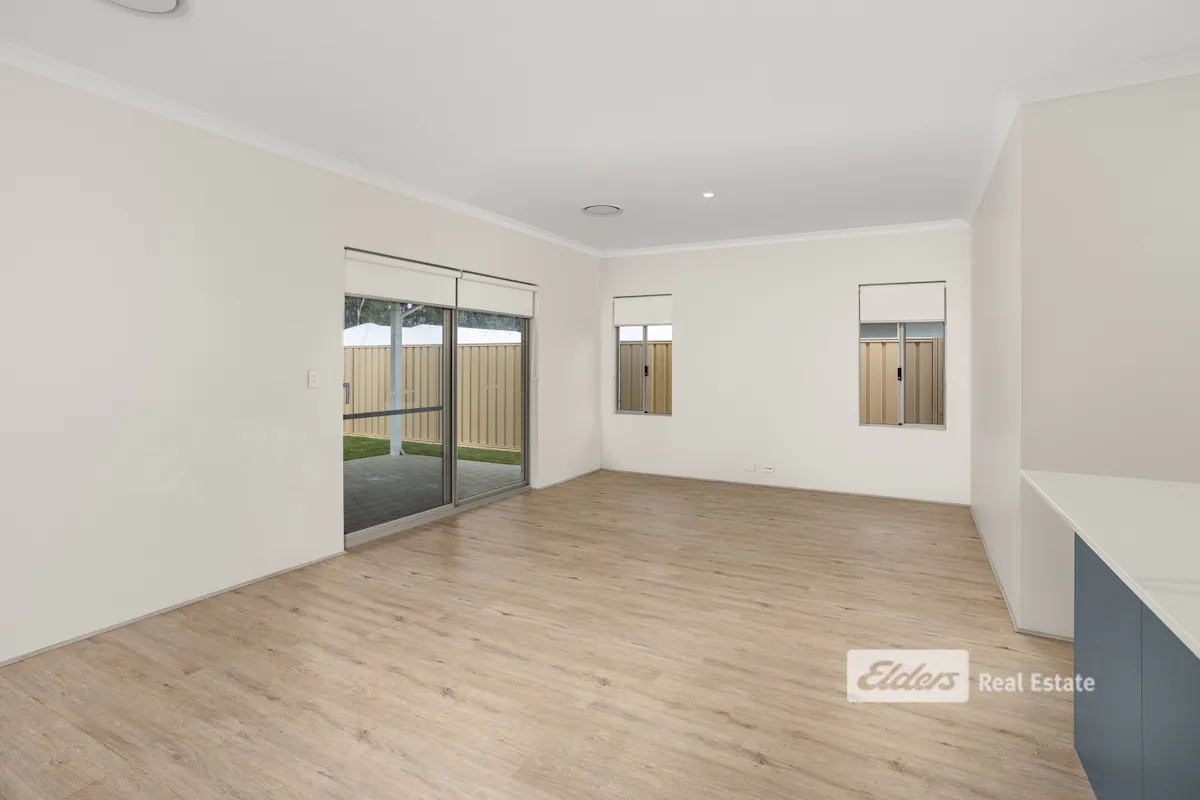45 Colonna Street — photo 5 of 13
