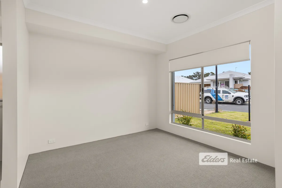 45 Colonna Street — photo 7 of 13