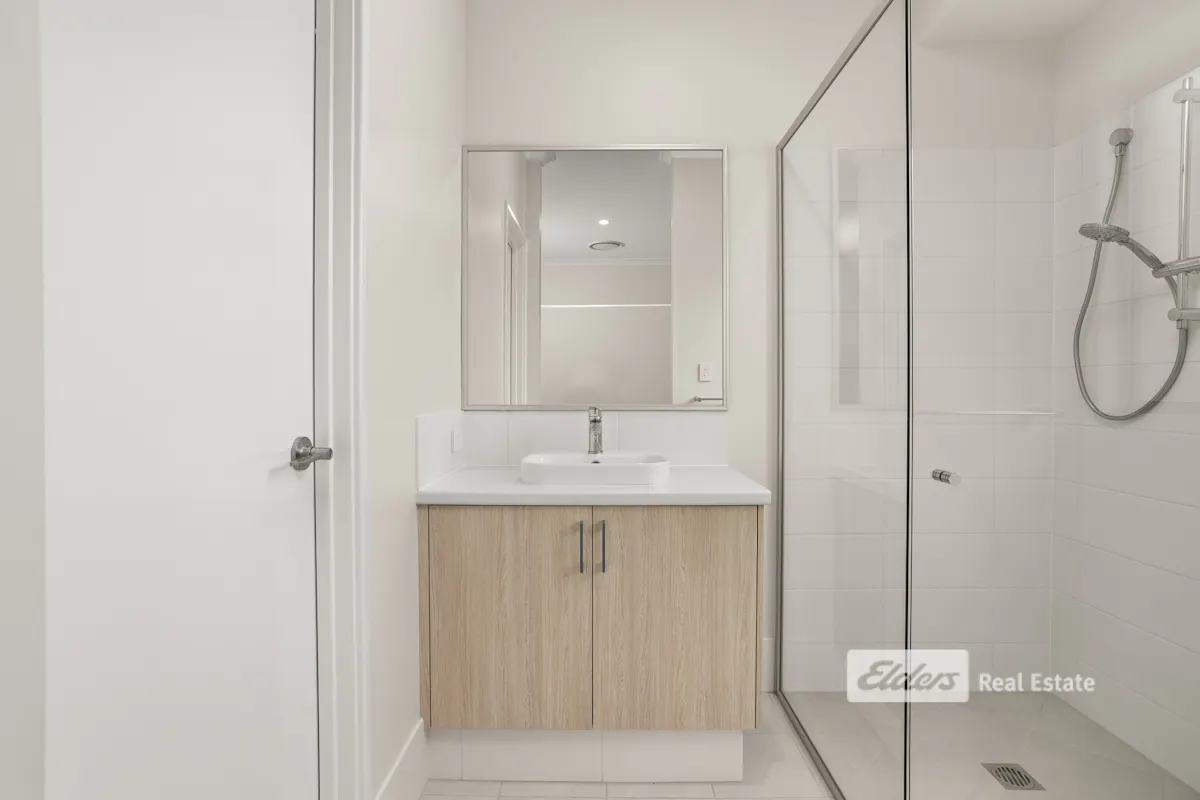 45 Colonna Street — photo 9 of 13
