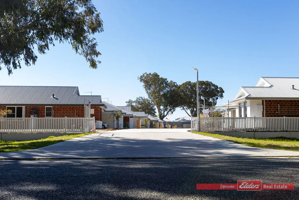 9B/22 Old Pinjarra Road — photo 5 of 21