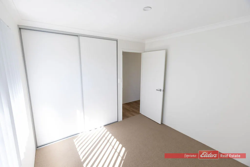 9B/22 Old Pinjarra Road — photo 10 of 21
