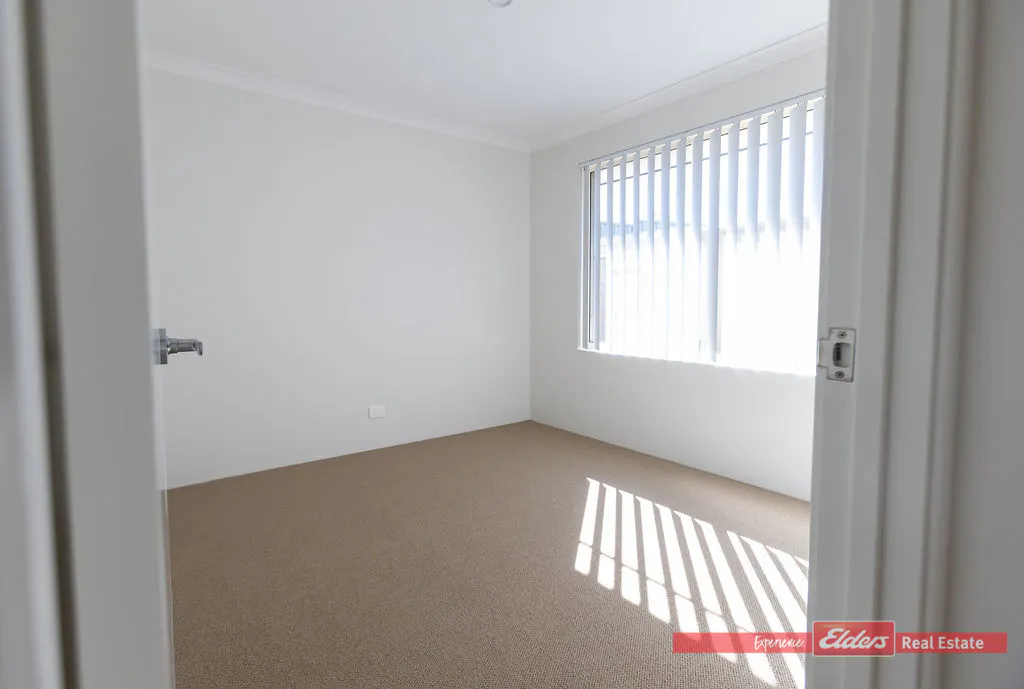 9B/22 Old Pinjarra Road — photo 13 of 21
