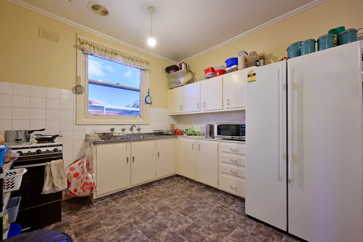 48 Brook Street — photo 4 of 10