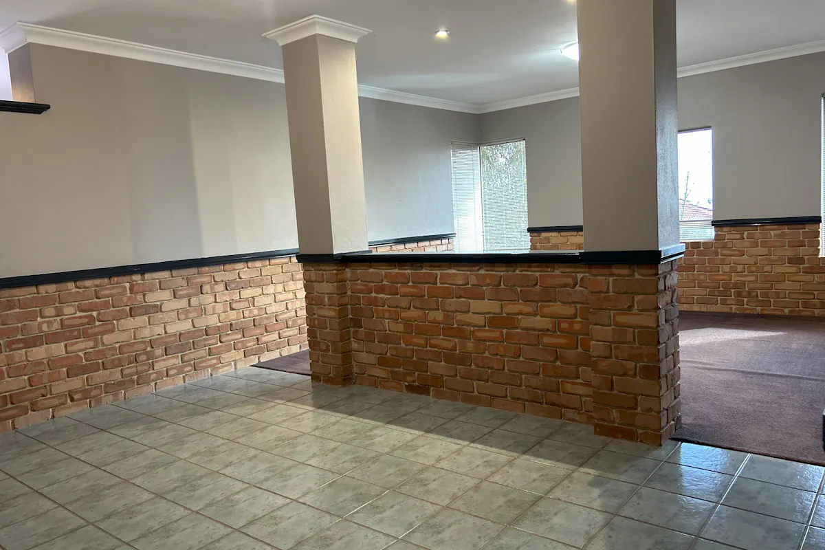 2 Sherry Street — photo 3 of 14