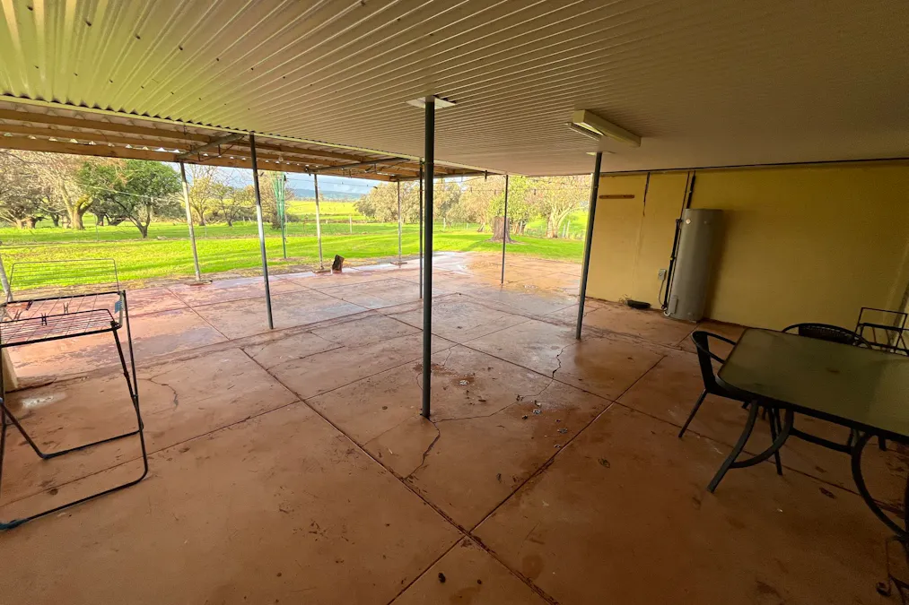 537 Campbell Road, Benger, WA, 6223 - Image 12
