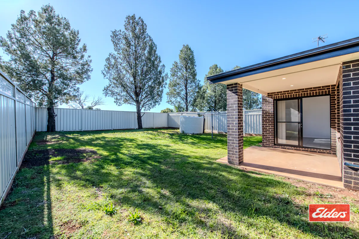 57B Champagne Drive — photo 17 of 18