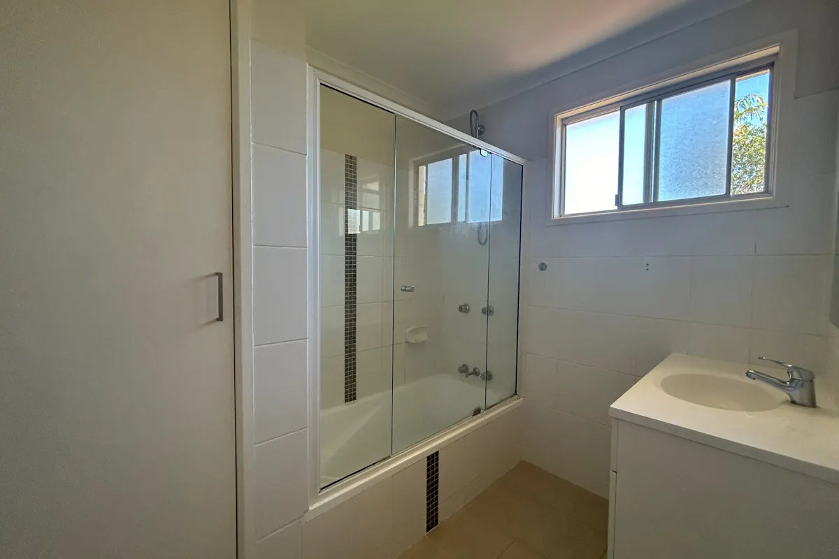 16 Harrier Avenue — photo 3 of 15