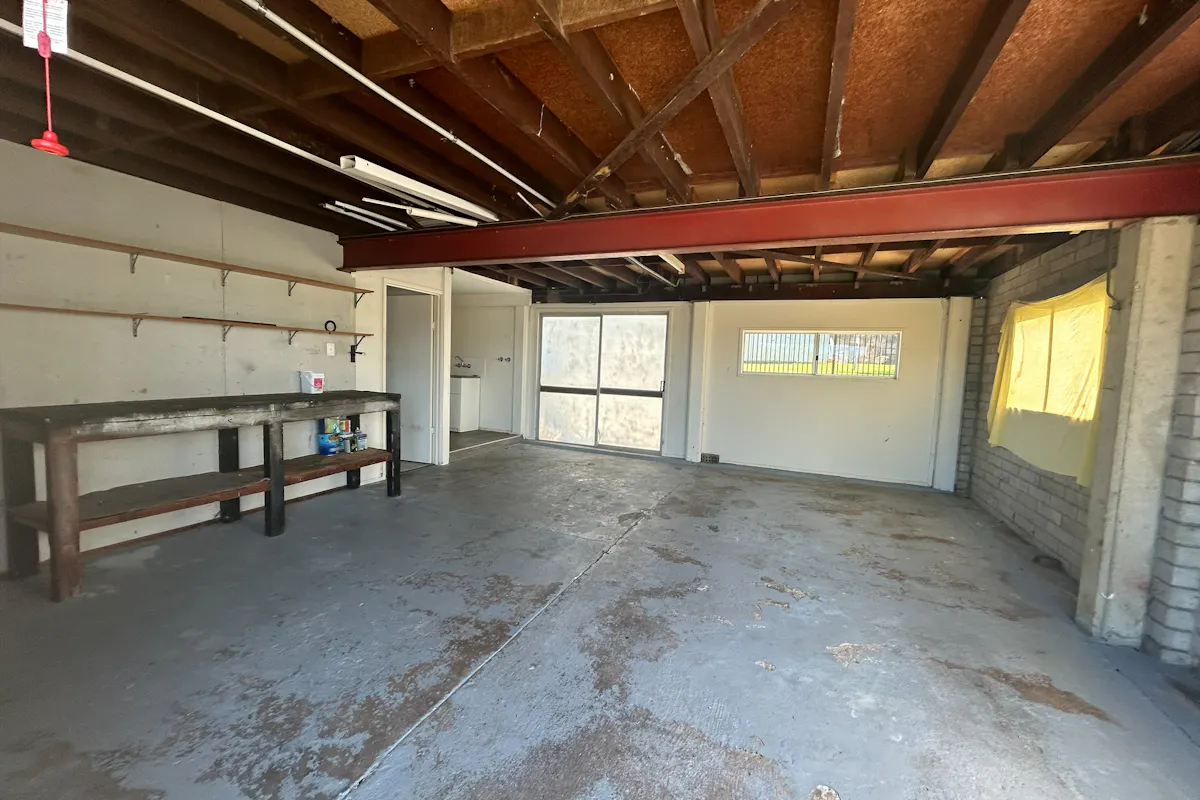 16 Harrier Avenue — photo 4 of 15