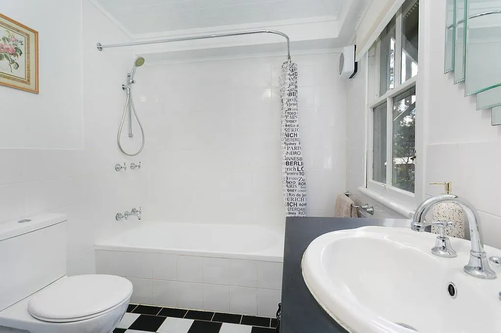 2 Cribb Street — photo 19 of 29