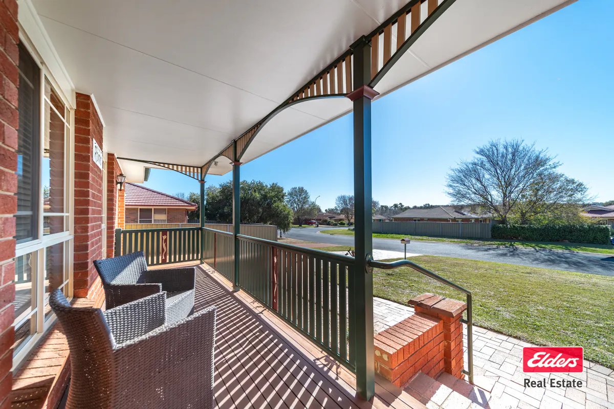 3 Newlands Place — photo 2 of 15