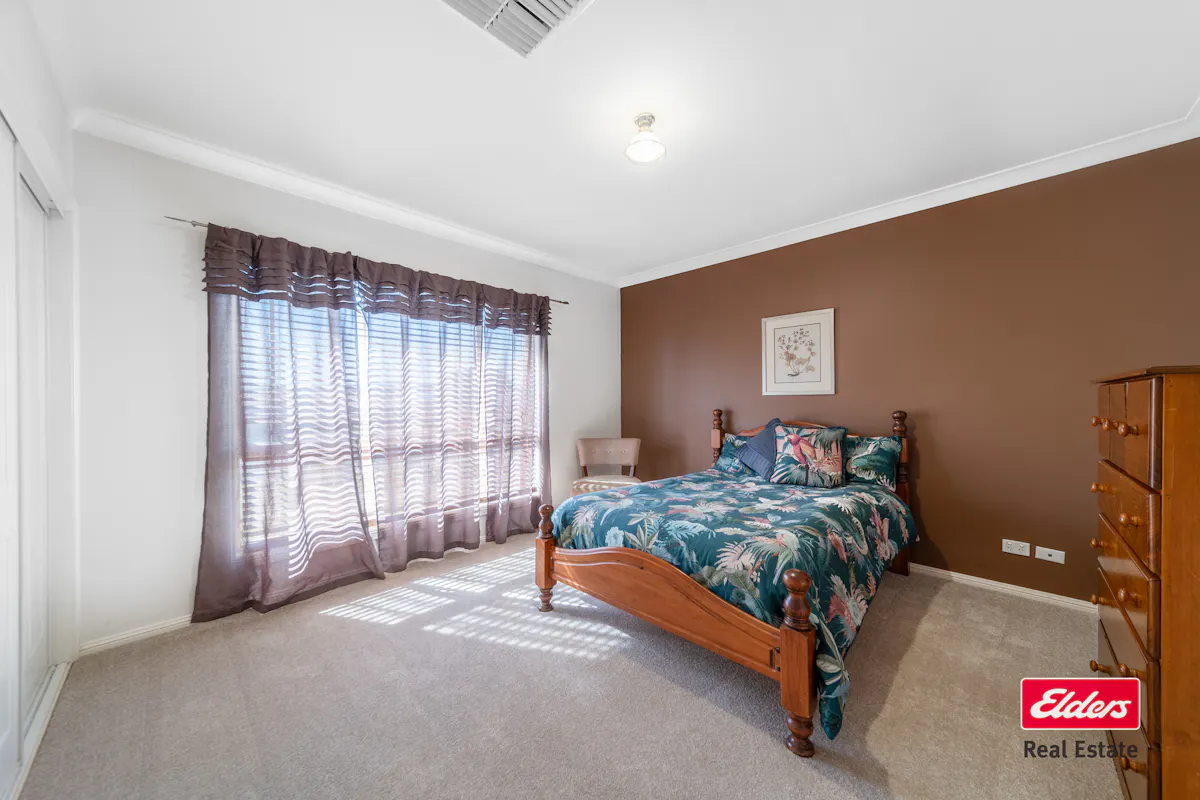 3 Newlands Place — photo 8 of 15