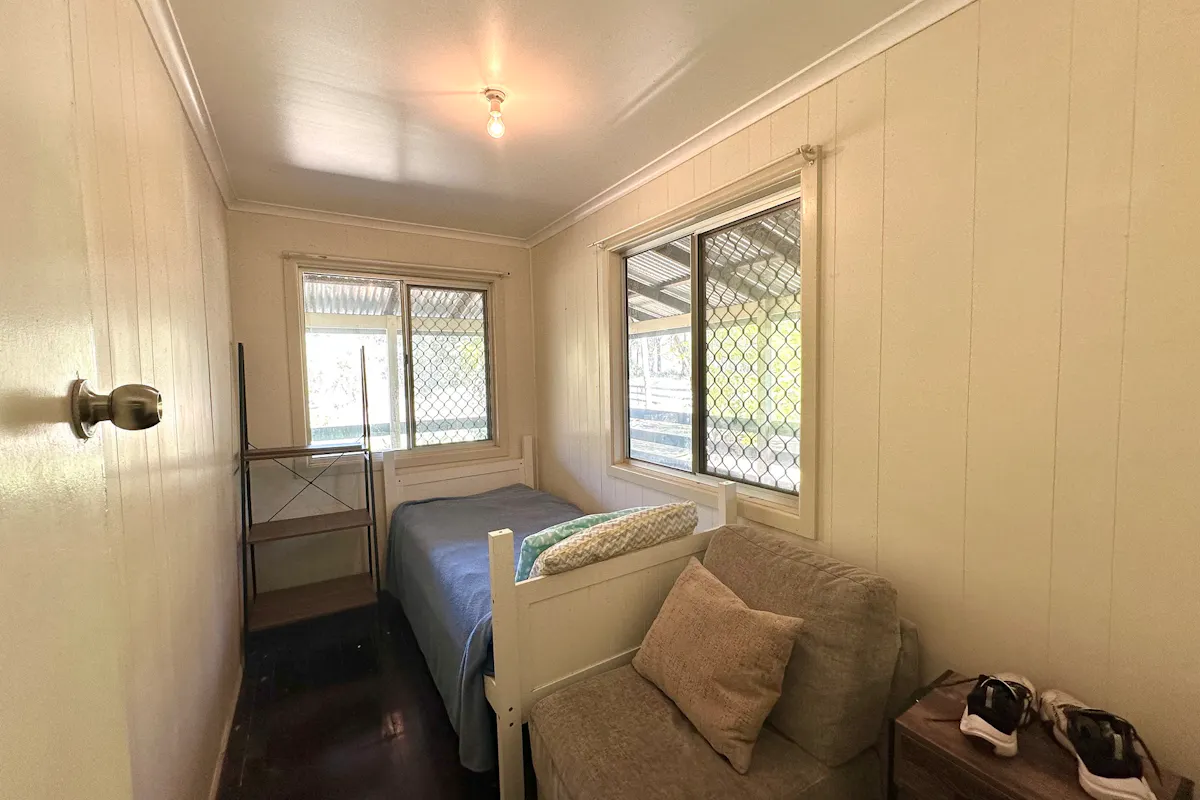 297 Brisbane Valley Highway — photo 9 of 12