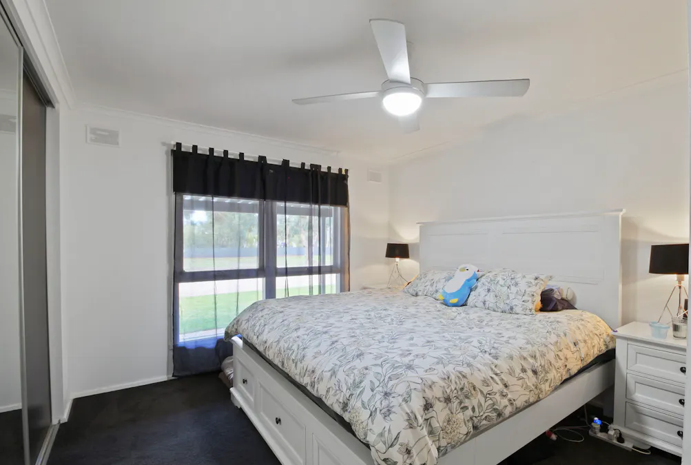 38 Twentyeighth Street, Renmark, SA, 5341 - Image 6