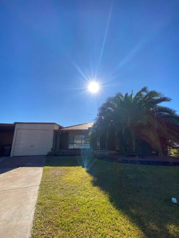 6 Fraser Close — photo from Elders Real Estate Whyalla