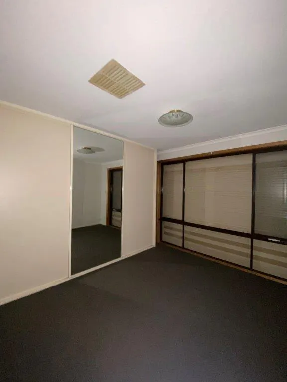 6 Fraser Close — photo 4 of 15