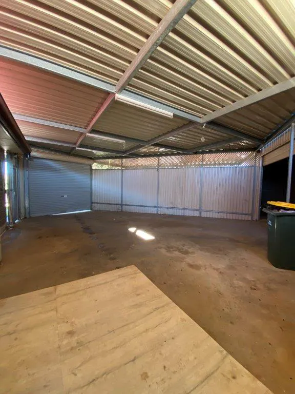 6 Fraser Close — photo 12 of 15