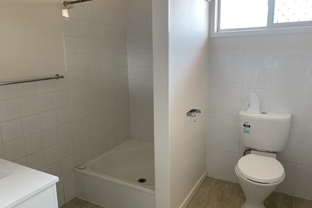 2/5 Jarrah Street — photo 5 of 5